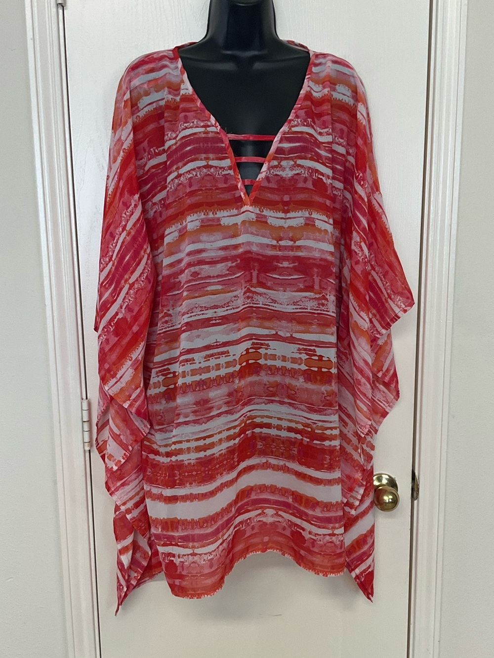 Kaktus Coral Red V-Neck Swim Coverup